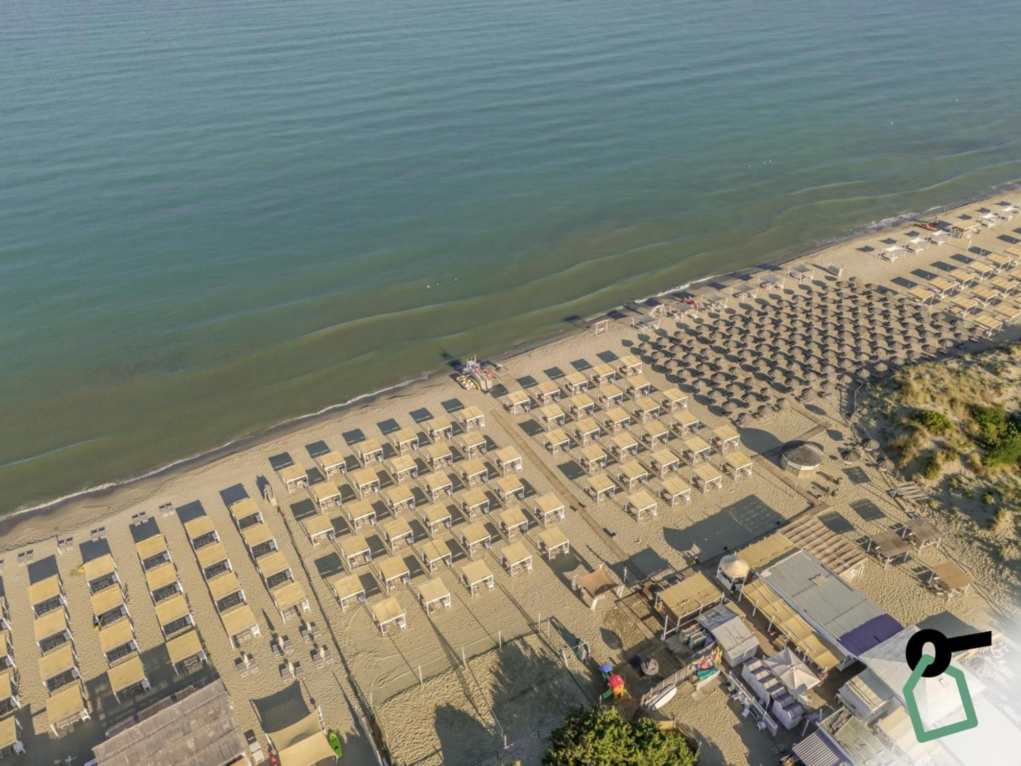 Hotiday Room Collection - Tirrenia Exterior photo